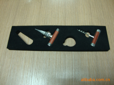 【【專業(yè)品質(zhì)】供應(yīng)各種EVA內(nèi)襯植絨加工 表面植絨加工】?jī)r(jià)格,廠家,圖片,包裝產(chǎn)品加工,東莞市虎門源豐順工藝品廠-